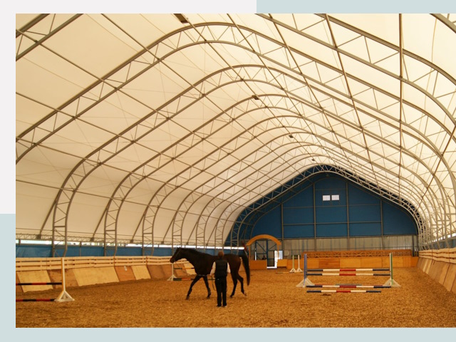 Строительство конных манежей в Горячем Ключе